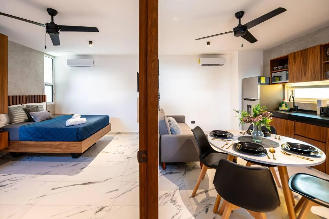 Сasa de vacaciones 1 Bedroom Apt W Rooftop Pool Walk To Beach 5Th Ave Playa del Carmen